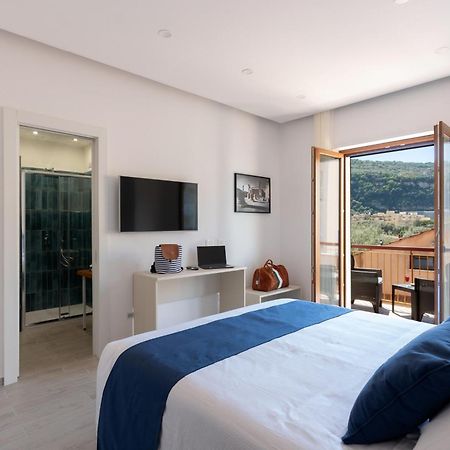 Mifra Suites Sorrento Exterior photo