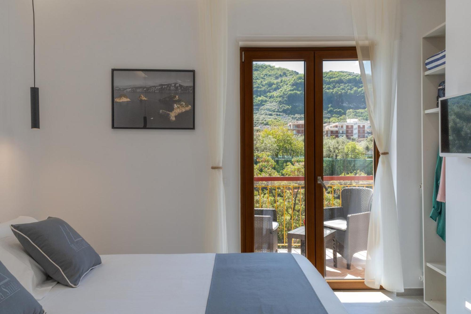 Mifra Suites Sorrento Exterior photo